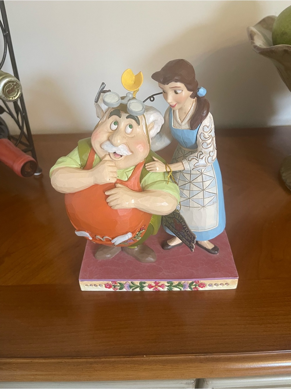 Disney Showcase Collection 'Devoted Daughter' Beige Display Base